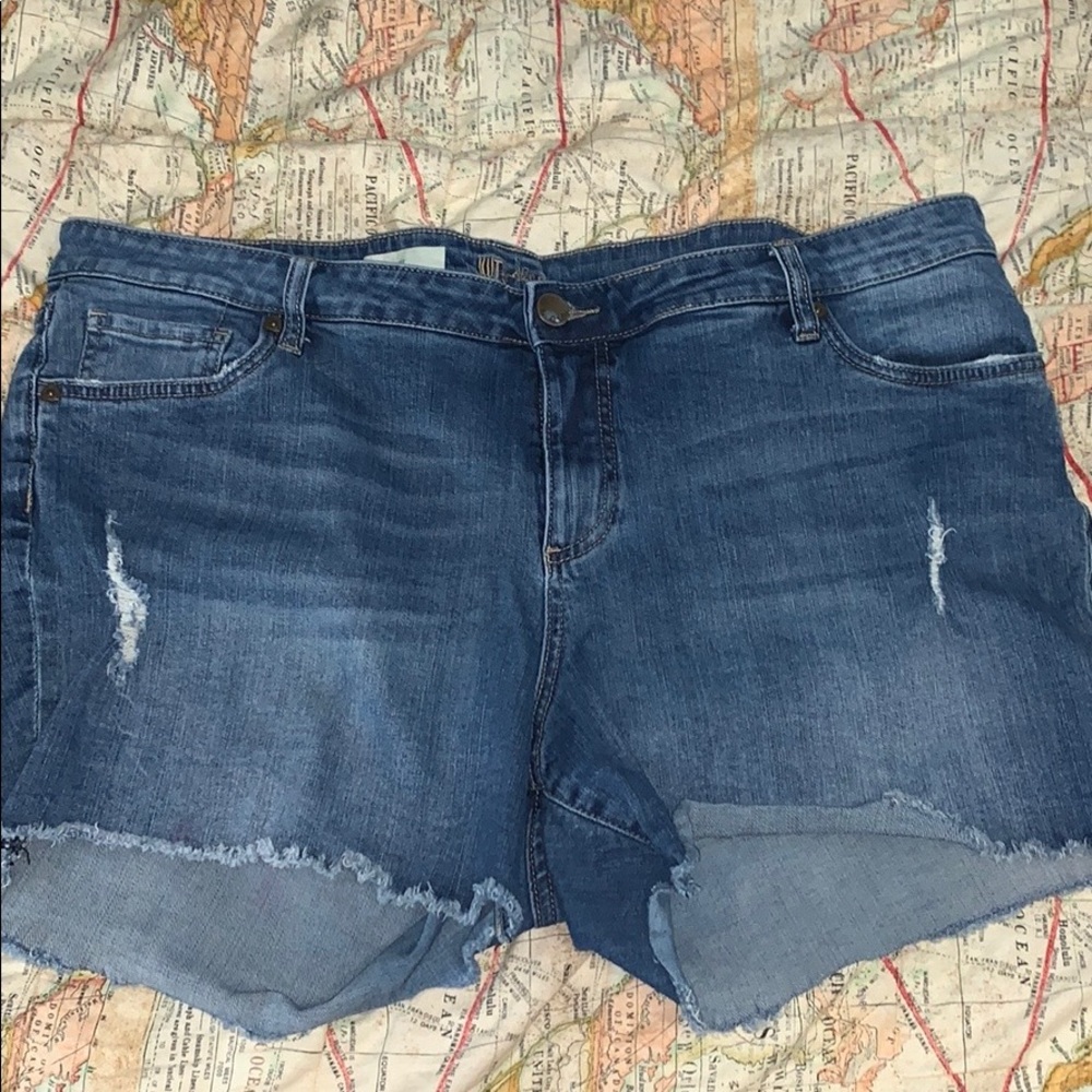 Gently used KFTK jean shorts size 20W